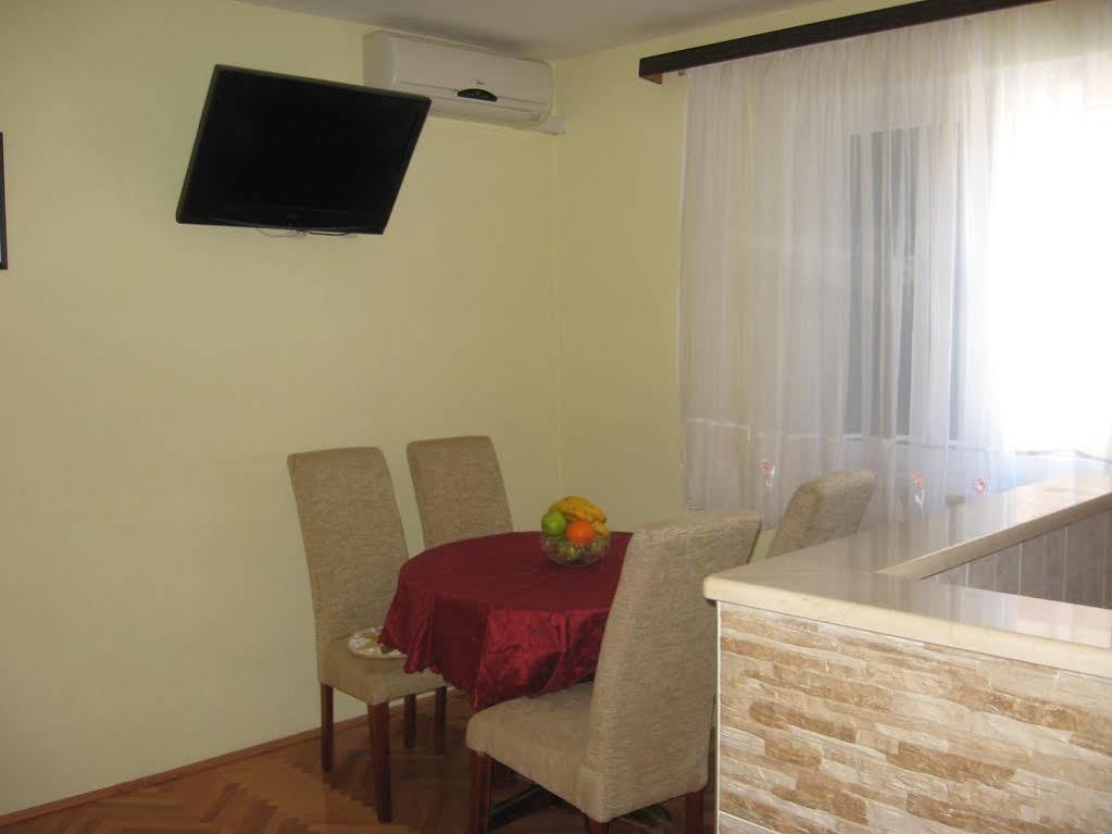 Ribarevic Makarska