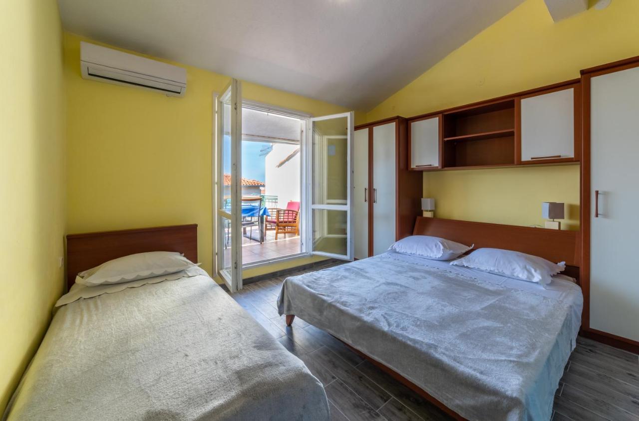 Ribarevic Lägenhet Makarska