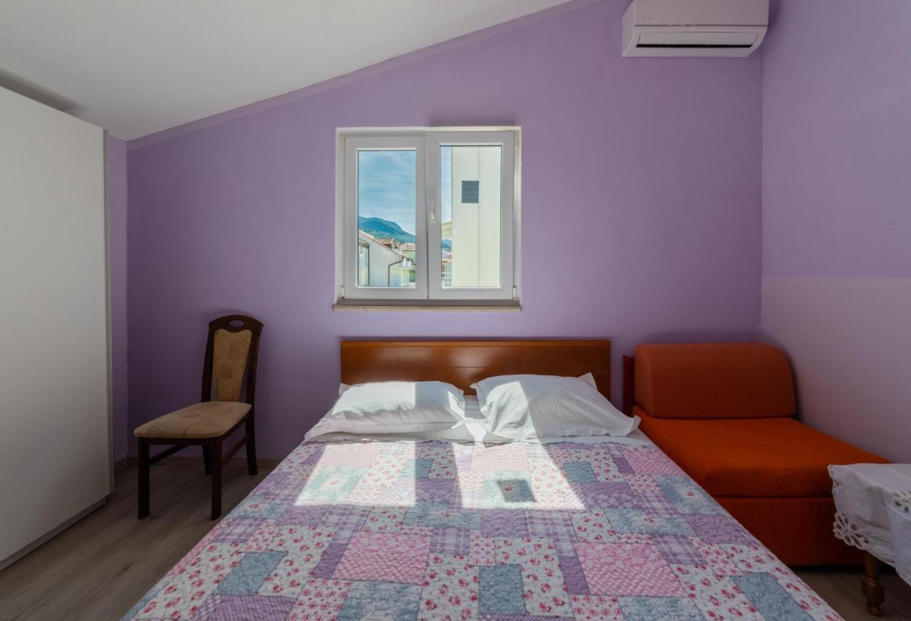 Ribarevic * Makarska